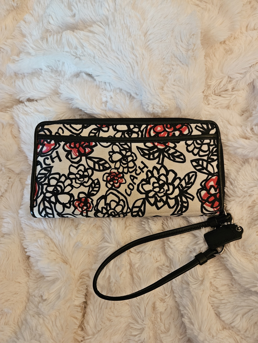 COACH✨️Poppy Daisy Floral Graffiti Wristlet/wallet-Y2K - Picture 3 of 16